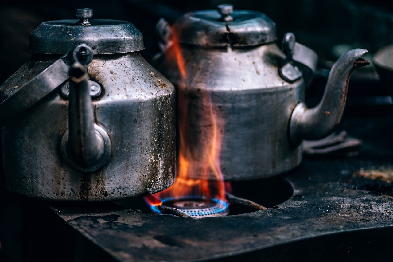 The Hidden Dangers of Drinking Tea: Disadvantages to Consider